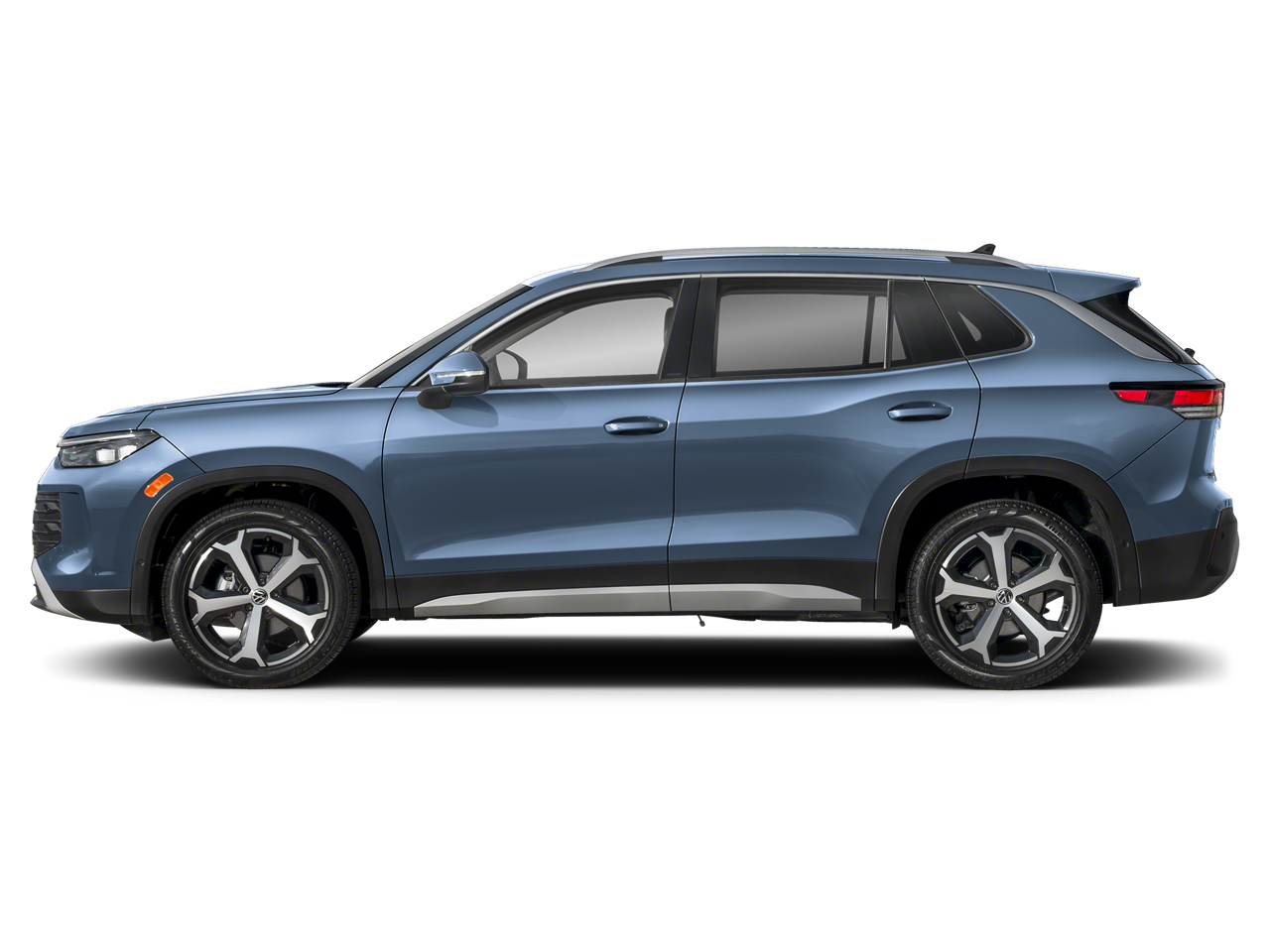 2026 Volkswagen Tiguan SE - Photo 38