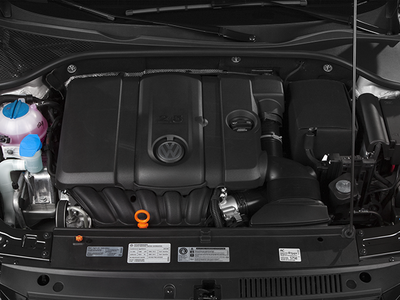 2014 Volkswagen Passat 1.8T Wolfsburg