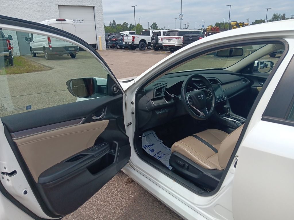 2017 Honda Civic Touring