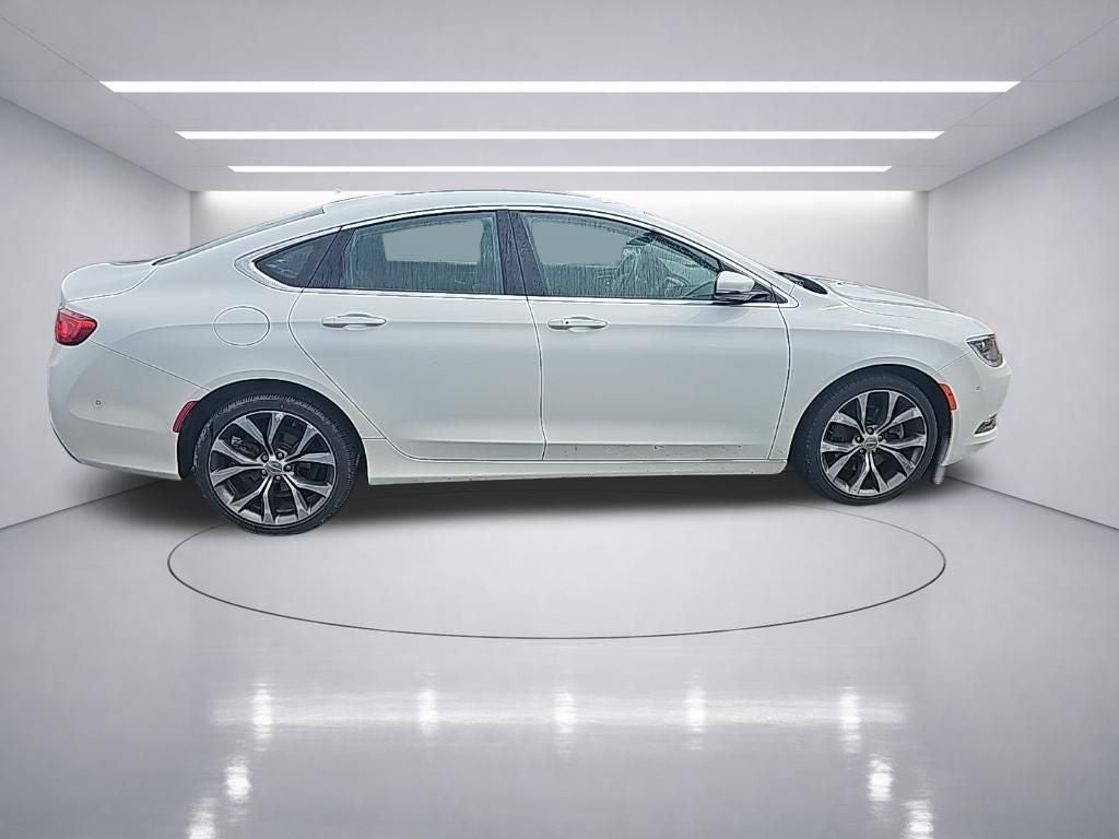 2016 Chrysler 200 C