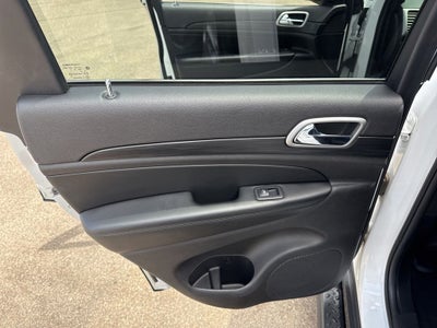 2020 Jeep Grand Cherokee Laredo