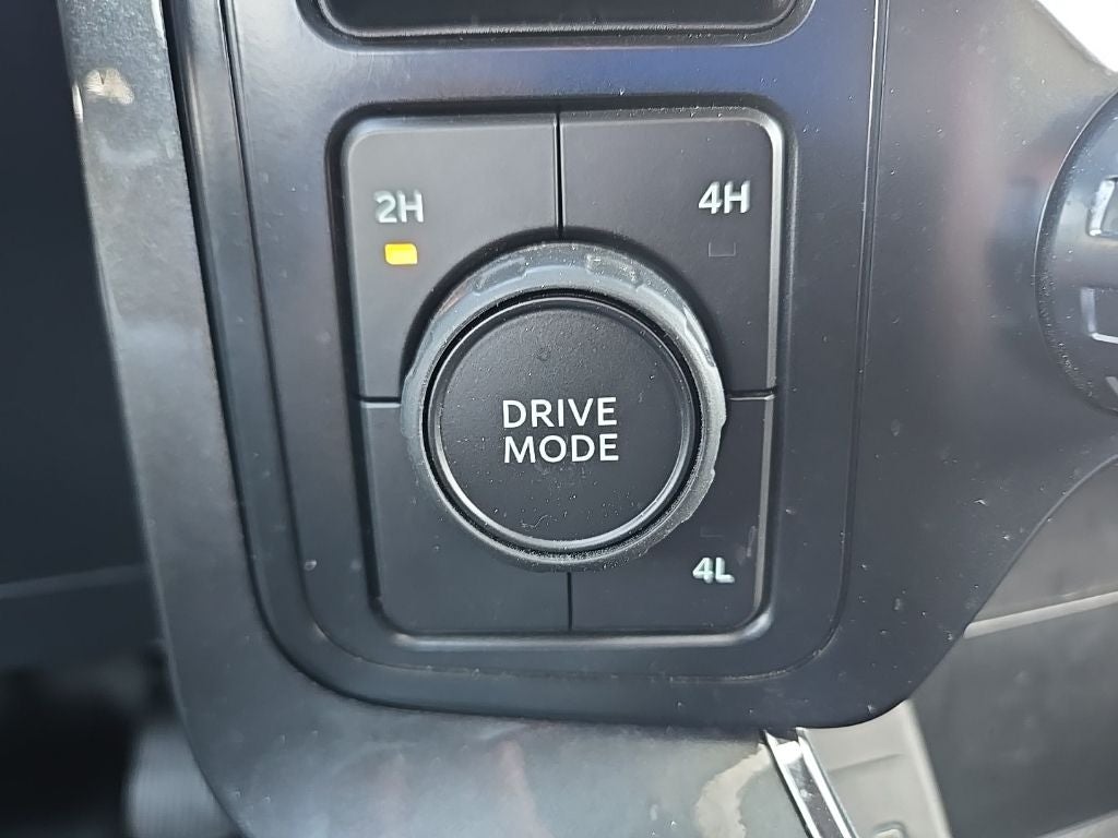 2022 Ford F-150 XLT 302A Sport