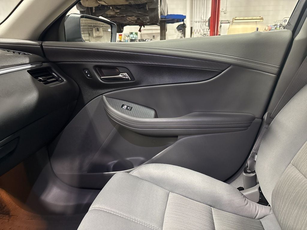 2015 Chevrolet Impala LS 1LS