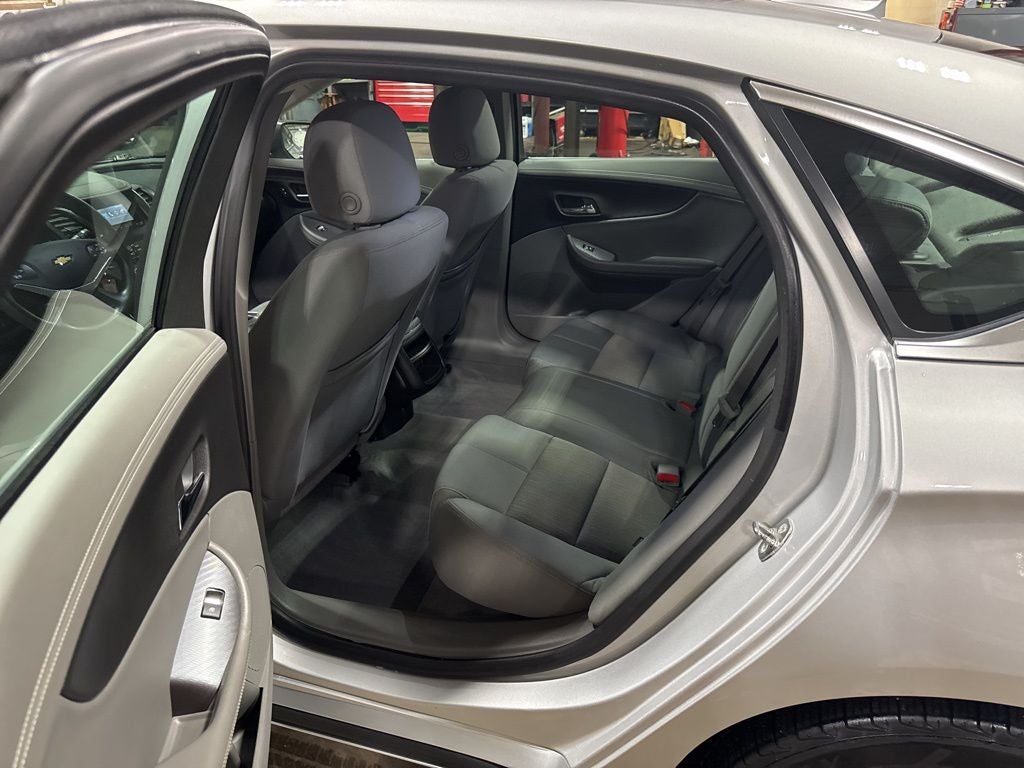 2015 Chevrolet Impala LS 1LS