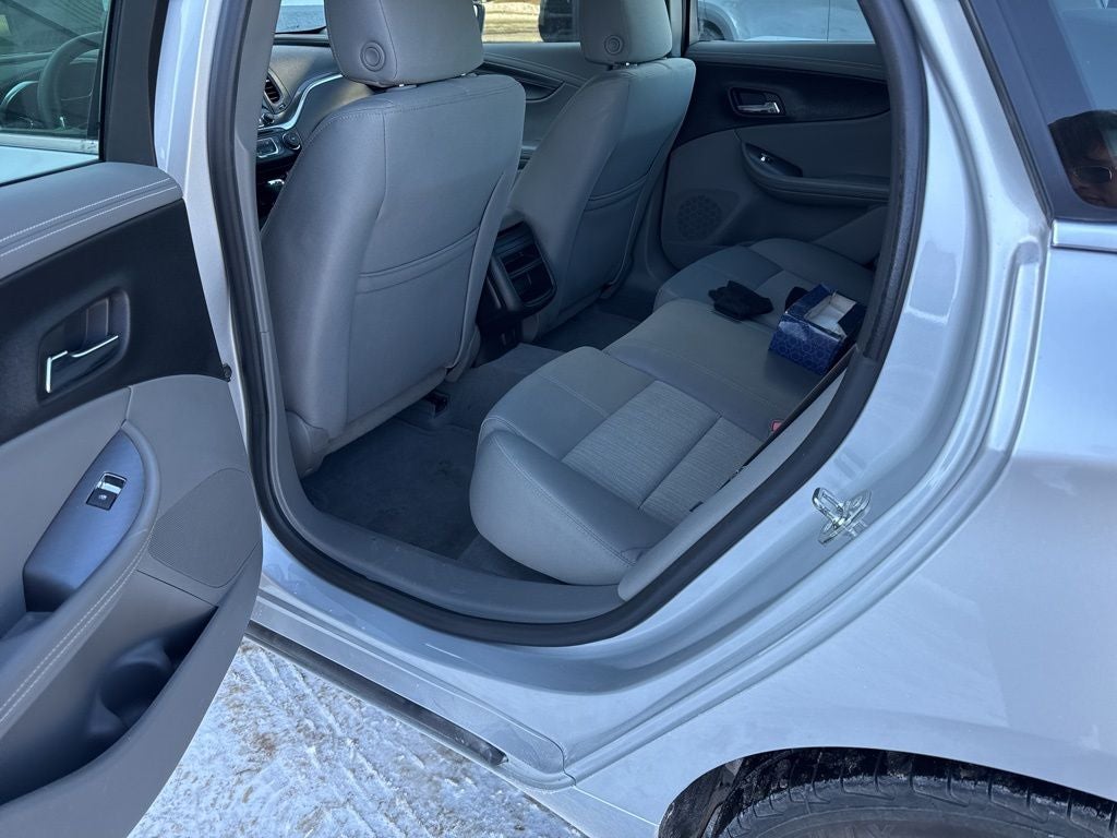 2015 Chevrolet Impala LS 1LS