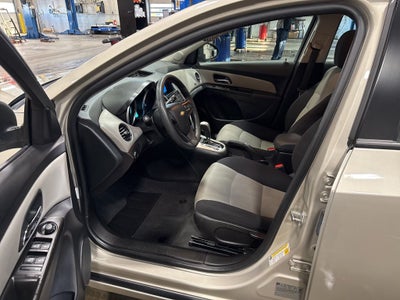 2013 Chevrolet Cruze LS