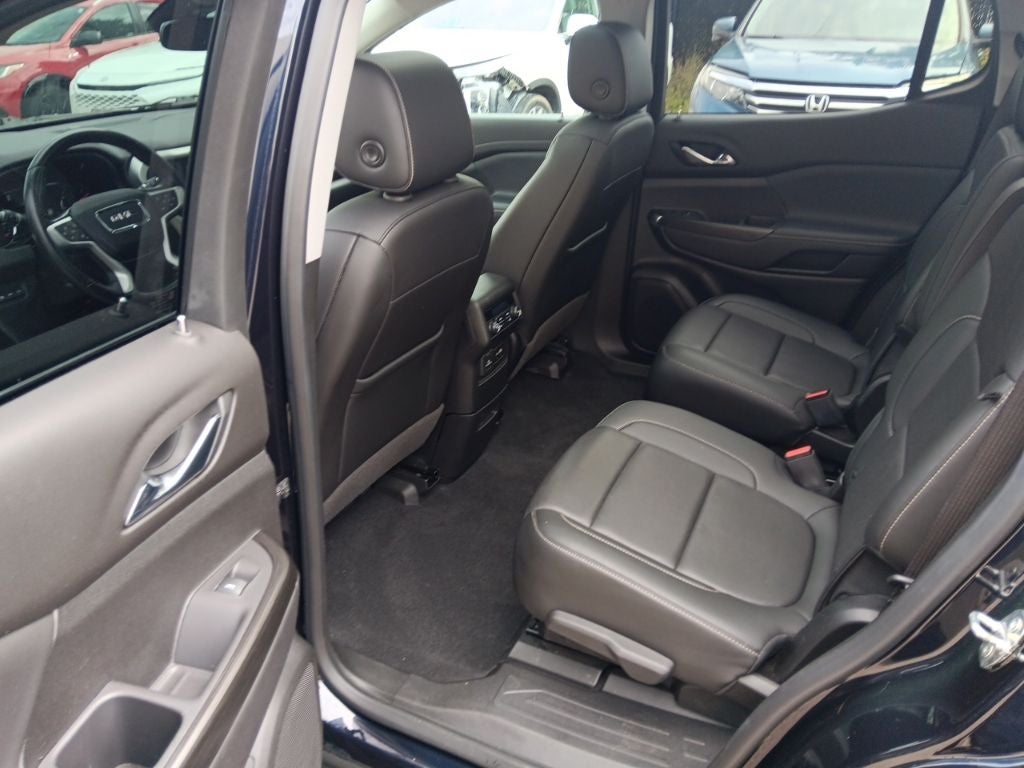 2021 GMC Acadia SLT