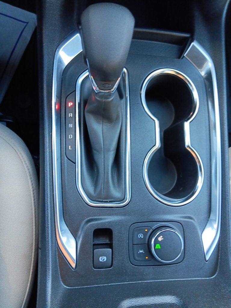 2023 Chevrolet Traverse LS w/1LS