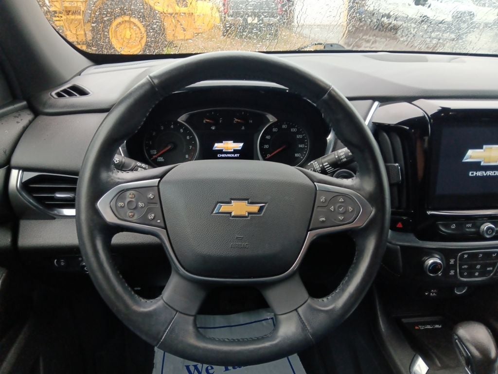 2022 Chevrolet Traverse LT Leather