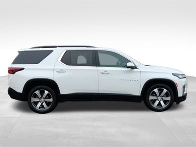2022 Chevrolet Traverse LT Leather