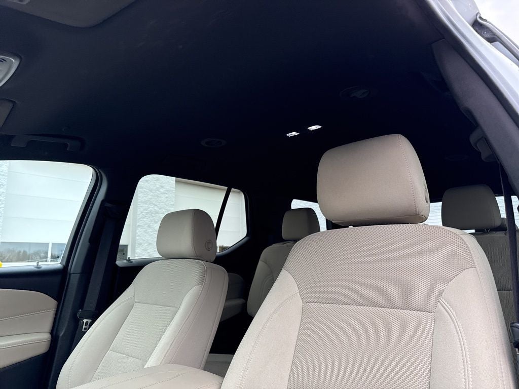 2022 Chevrolet Traverse LS w/1FL