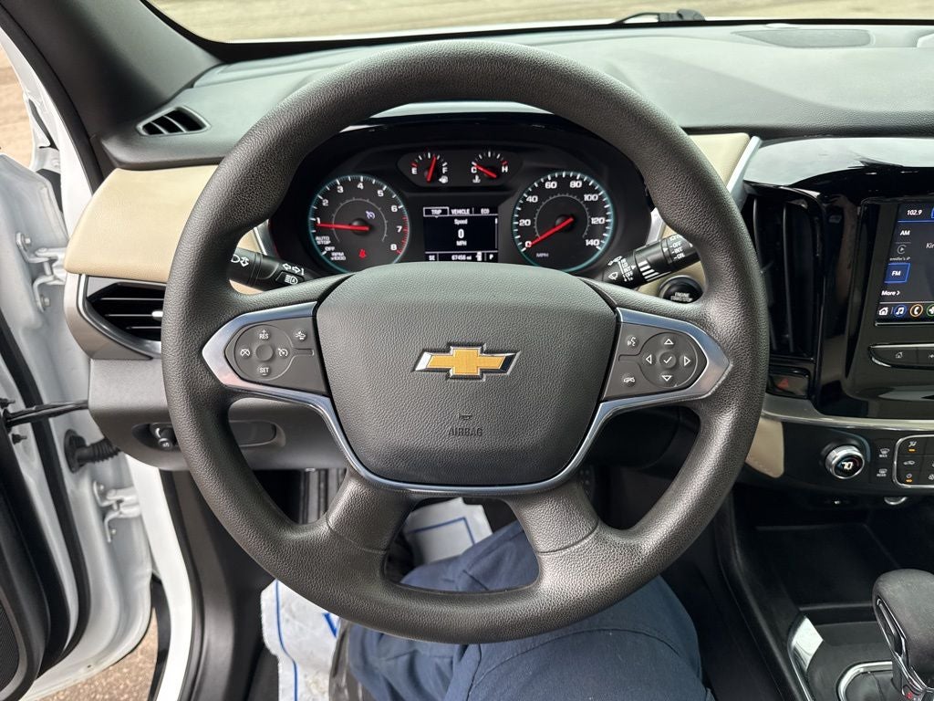 2022 Chevrolet Traverse LS w/1FL