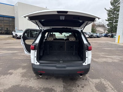 2022 Chevrolet Traverse LS w/1FL