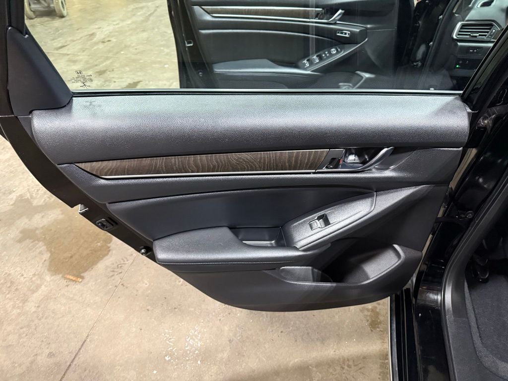 2022 Honda Accord Hybrid EX-L