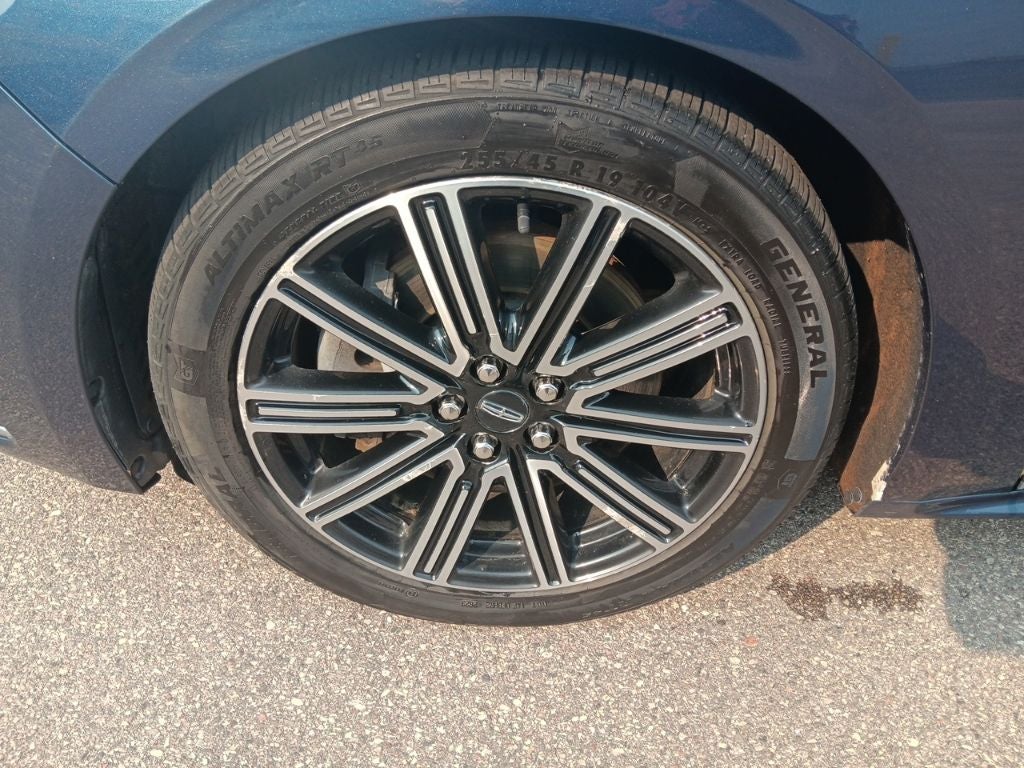 2017 Lincoln Continental Reserve