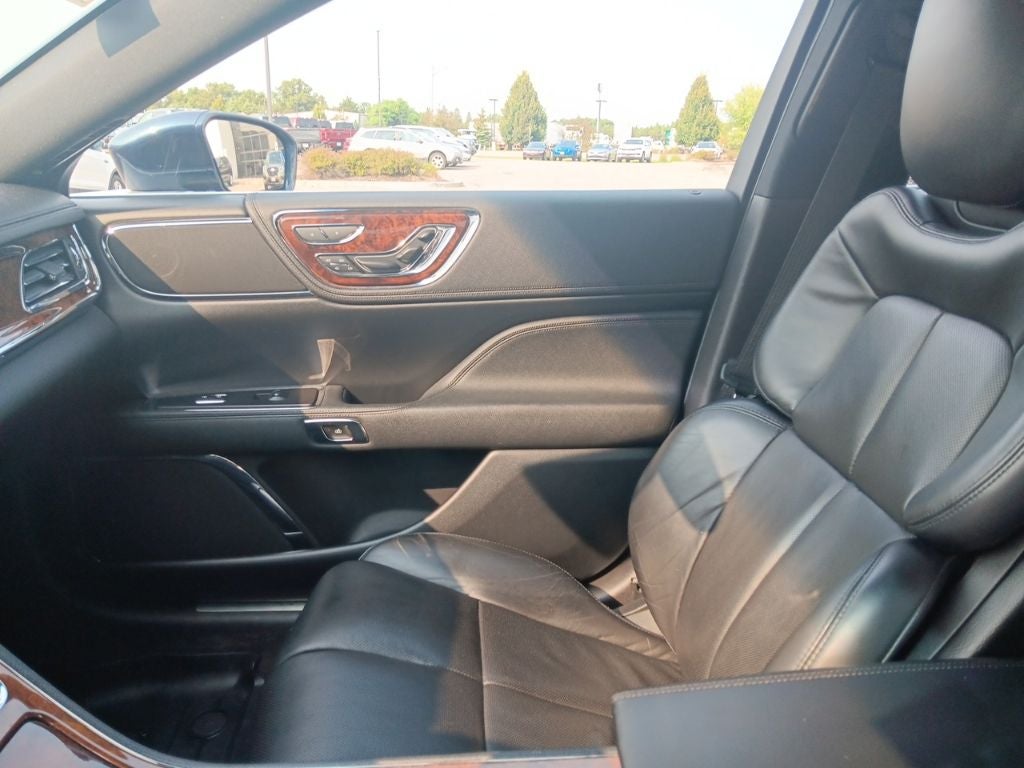 2017 Lincoln Continental Reserve