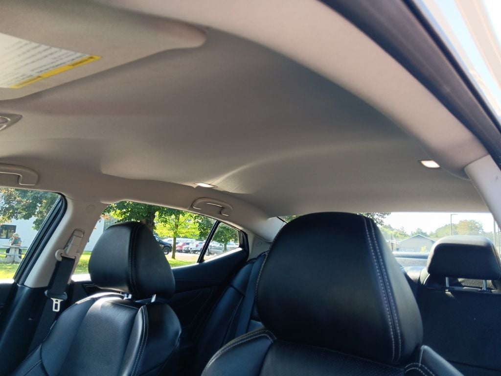 2023 Nissan Maxima SV