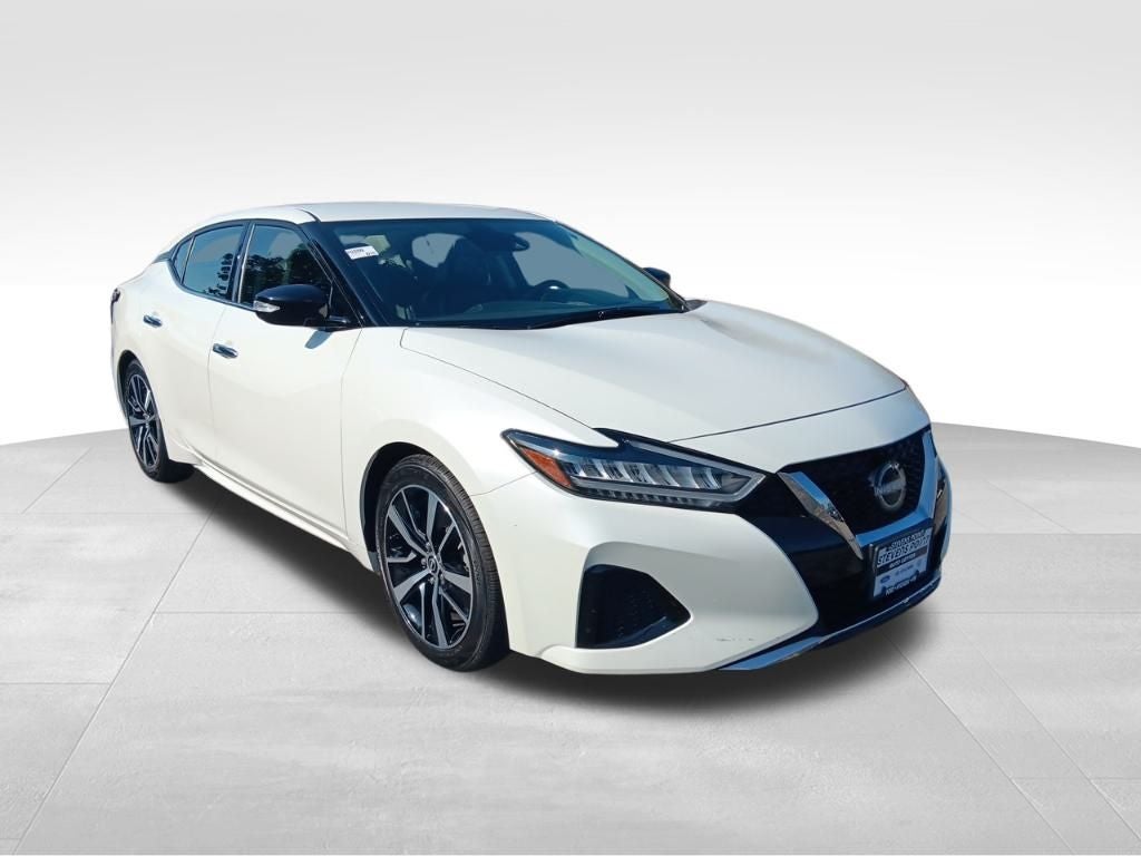 2023 Nissan Maxima SV