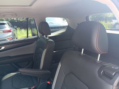 2025 Volkswagen Atlas 2.0T Peak Edition