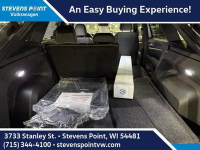 2026 Volkswagen Atlas Cross Sport 2.0T SEL Premium R-Line