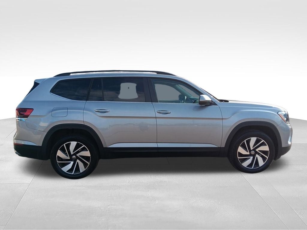 2026 Volkswagen Atlas 2.0T SE w/ Technology
