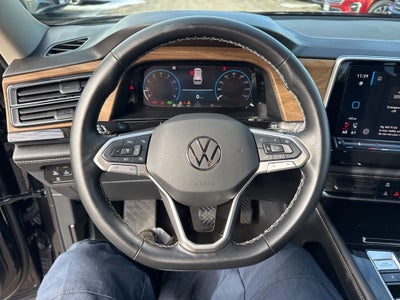 2025 Volkswagen Atlas 2.0T SE w/Technology