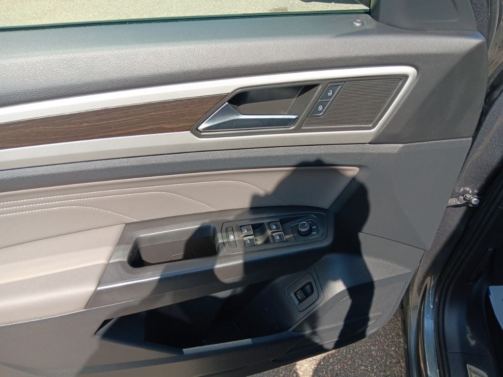 2023 Volkswagen Atlas 3.6 SE w/ Technology