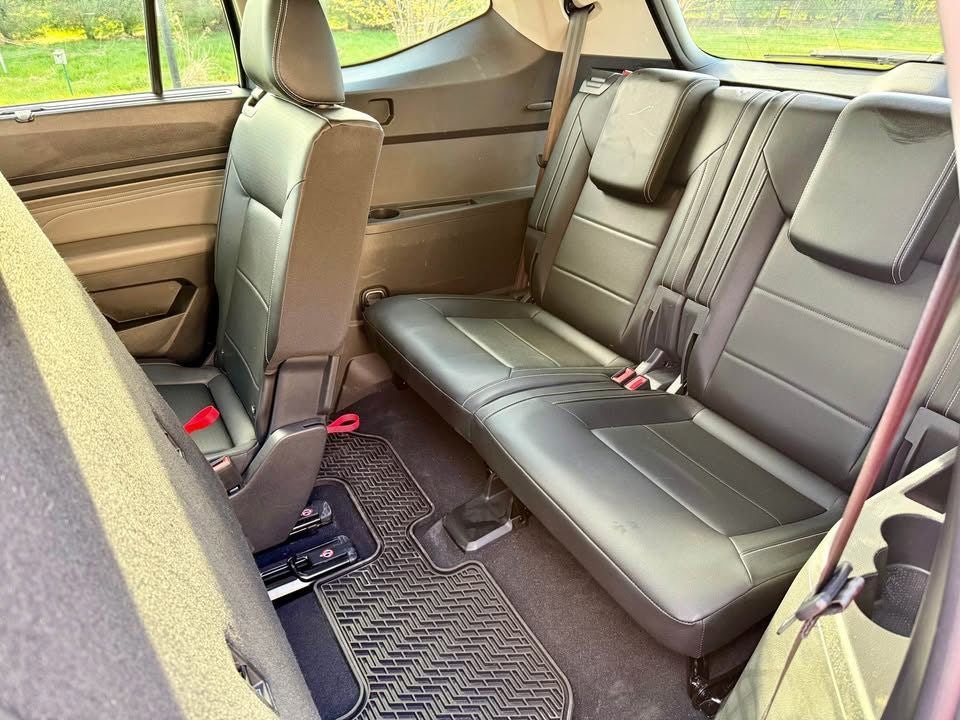 2023 Volkswagen Atlas 3.6 SE w/ Technology