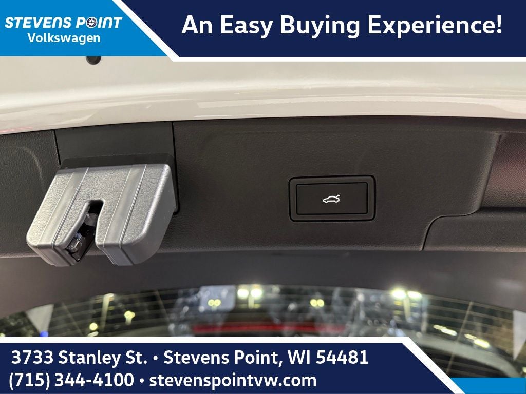 2026 Volkswagen Atlas Cross Sport 2.0T SE w/Technology