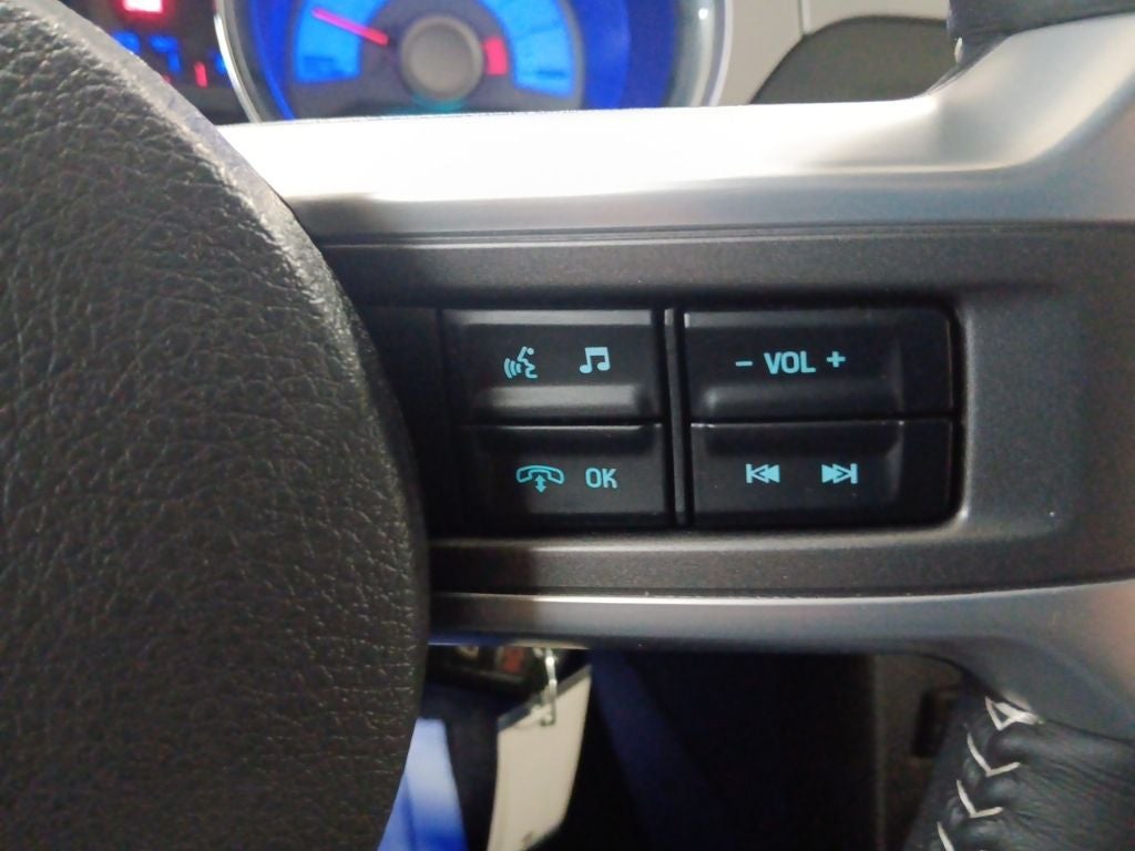 2012 Ford Mustang V6 Premium Manual