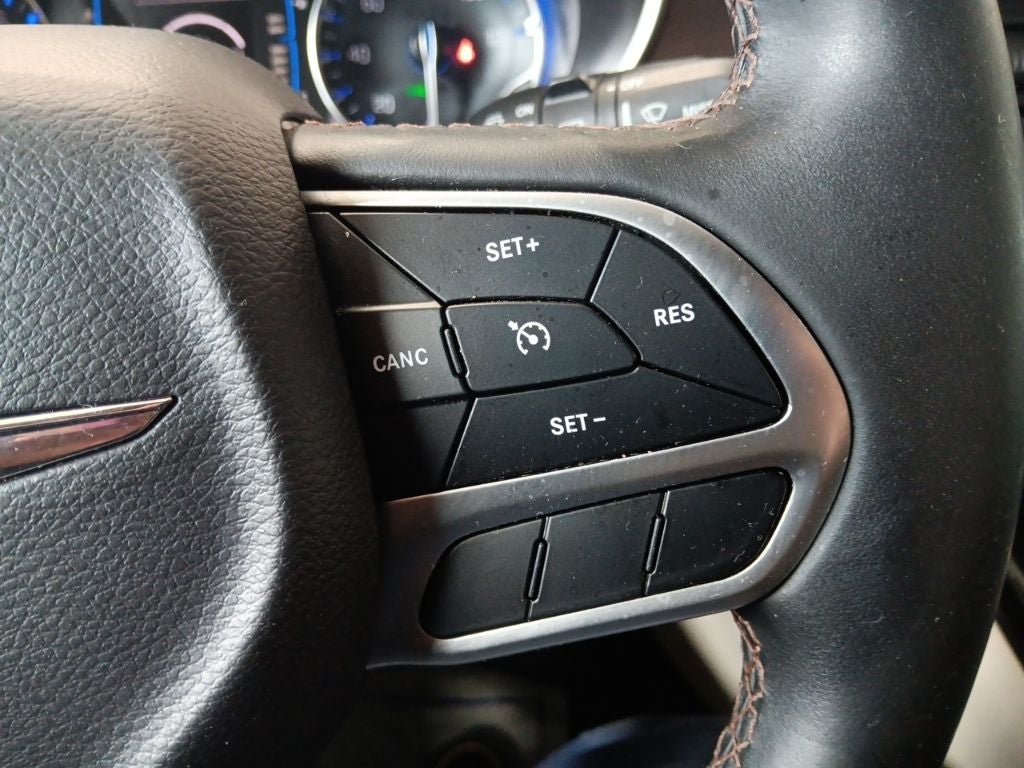 2017 Chrysler Pacifica Touring L