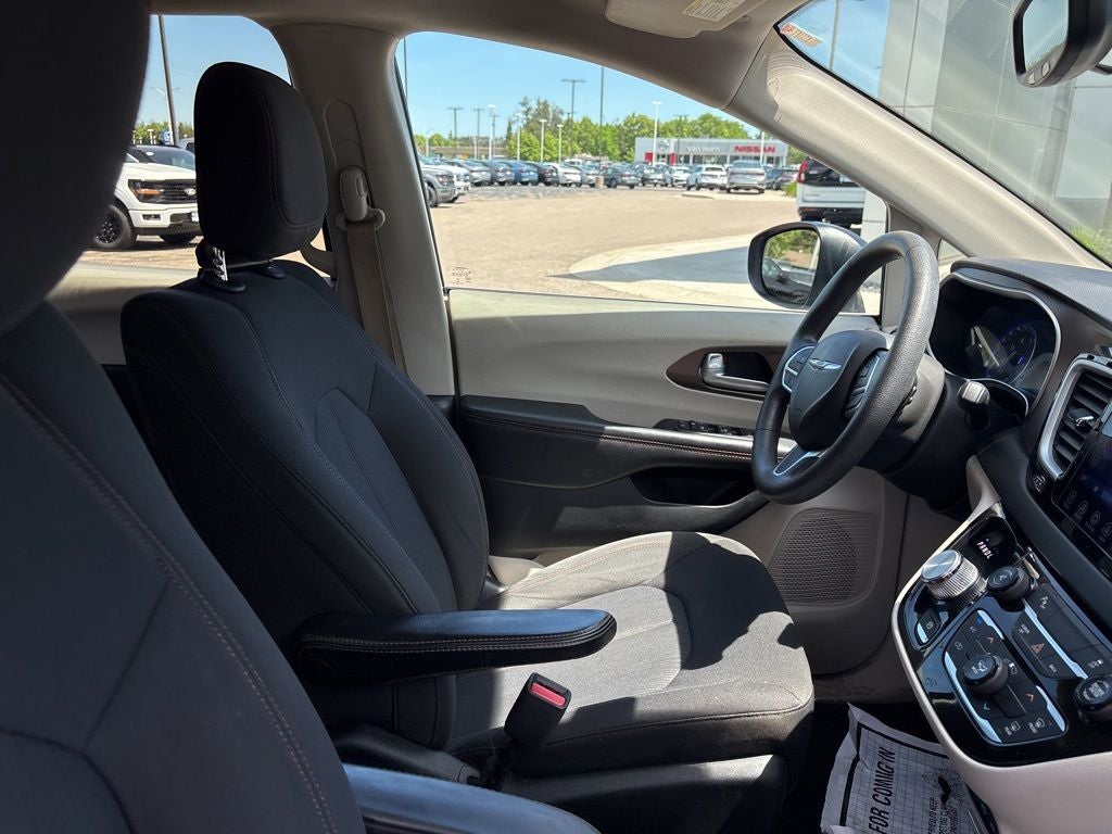 2017 Chrysler Pacifica Touring