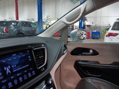 2020 Chrysler Pacifica Limited