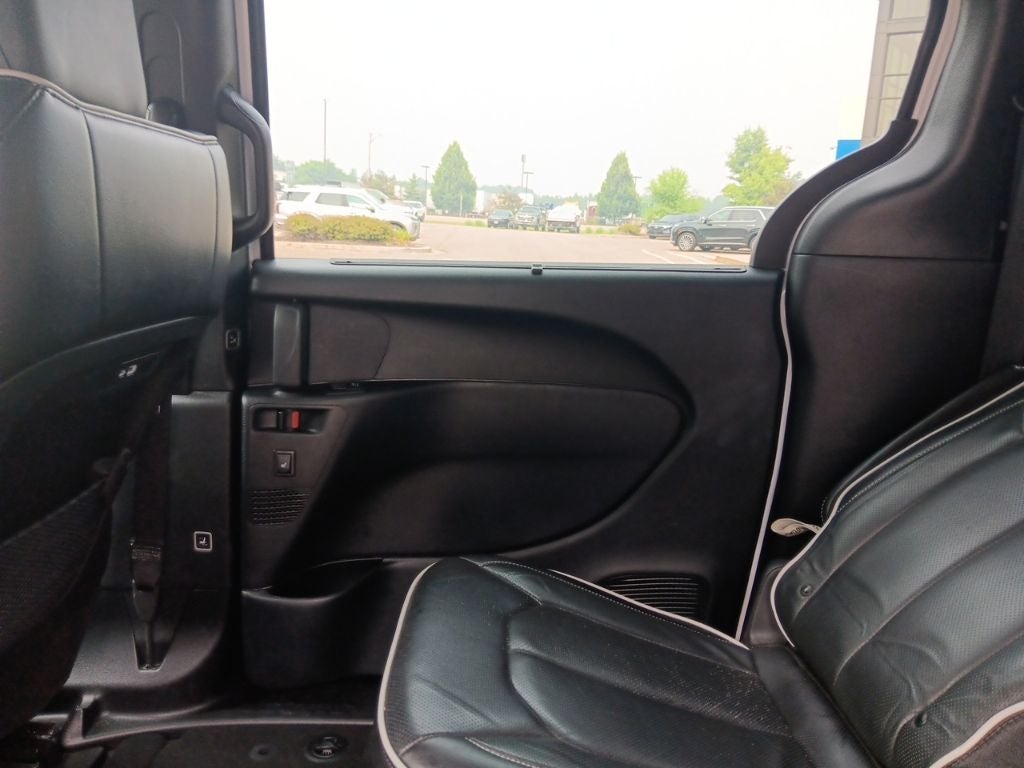 2025 Chrysler Pacifica Limited