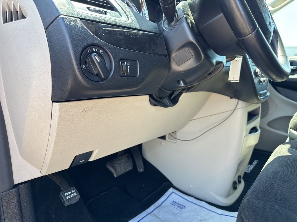 2015 Dodge Grand Caravan AVP/SE