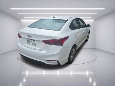 2019 Hyundai Accent SE