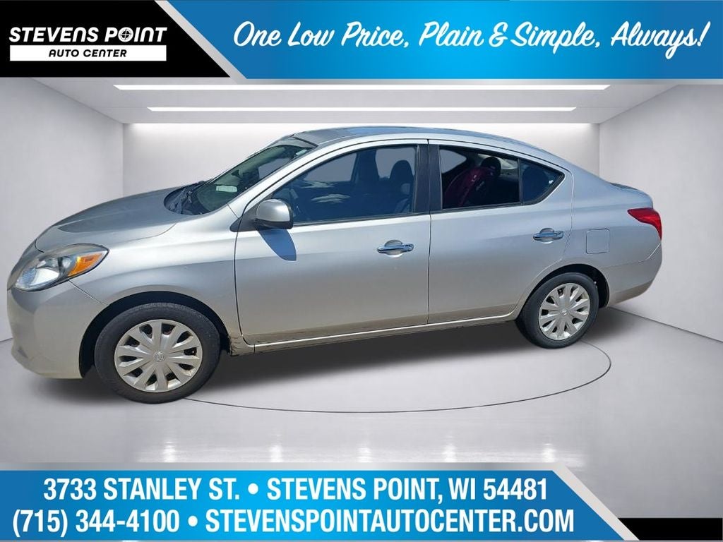 2012 Nissan Versa 1.6 SV