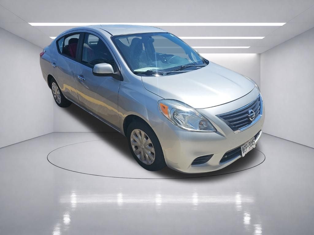 2012 Nissan Versa 1.6 SV