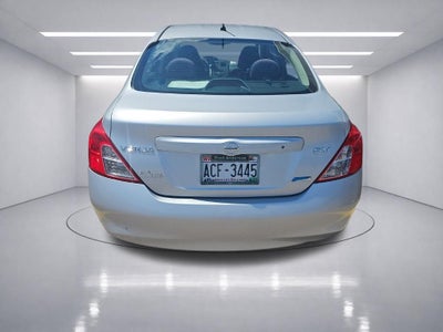 2012 Nissan Versa 1.6 SV