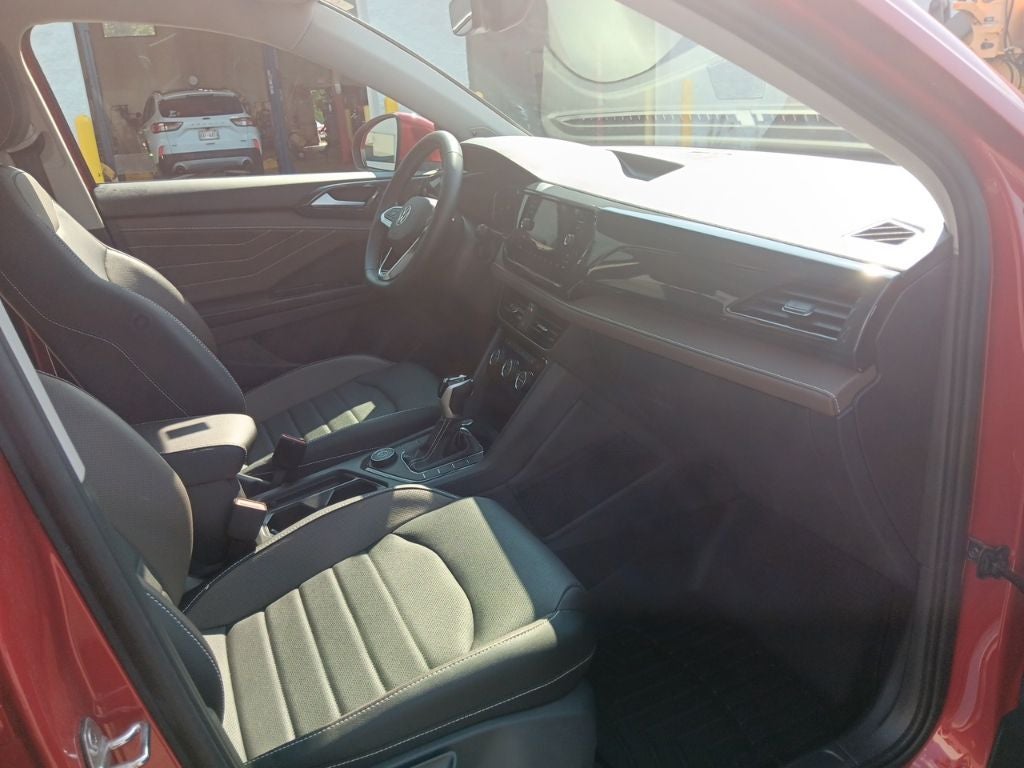 2024 Volkswagen Taos 1.5T SEL