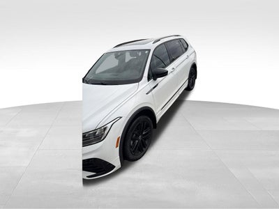 2022 Volkswagen Tiguan 2.0T SE R-Line Black
