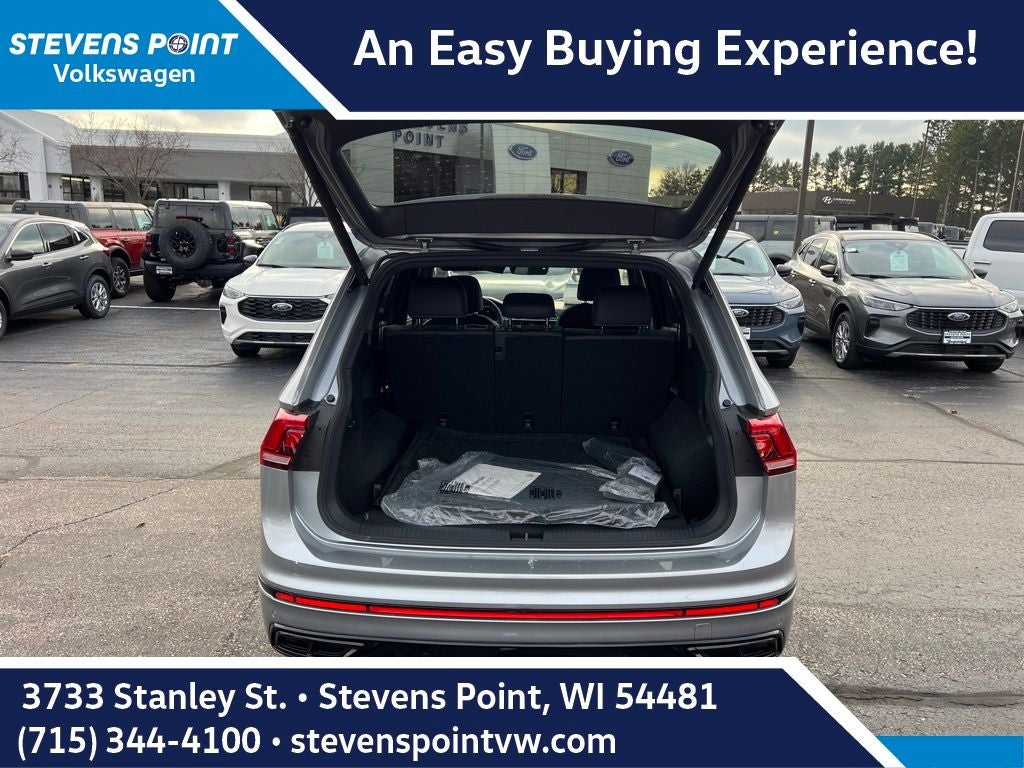 2024 Volkswagen Tiguan 2.0T SE R-Line Black