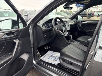 2023 Volkswagen Tiguan 2.0T SE R-Line Black