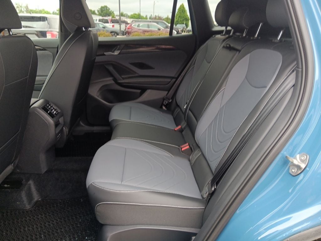 2025 Volkswagen Tiguan 2.0T SE R-Line Black
