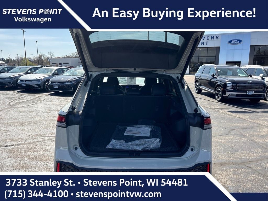 2026 Volkswagen Tiguan SE R-Line Black