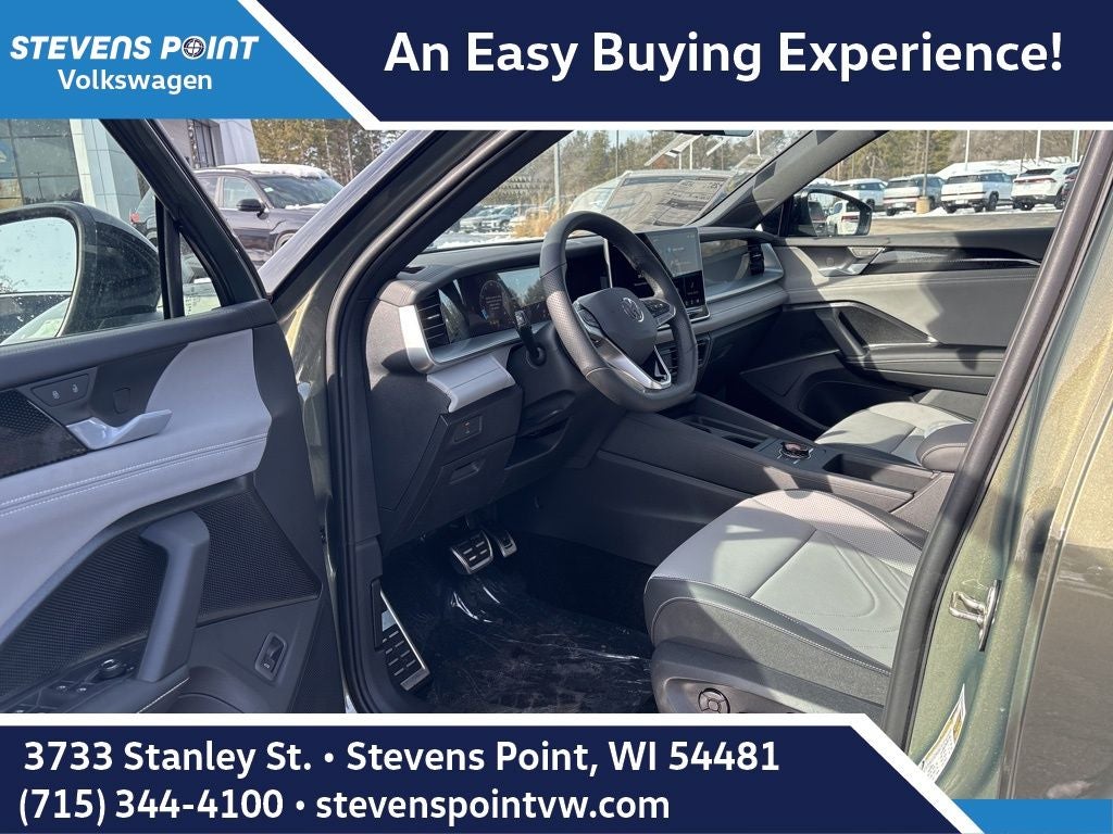 2026 Volkswagen Tiguan 2.0T SE R-Line Black