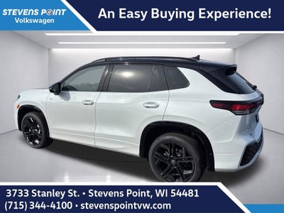 2026 Volkswagen Tiguan 2.0T SE R-Line Black