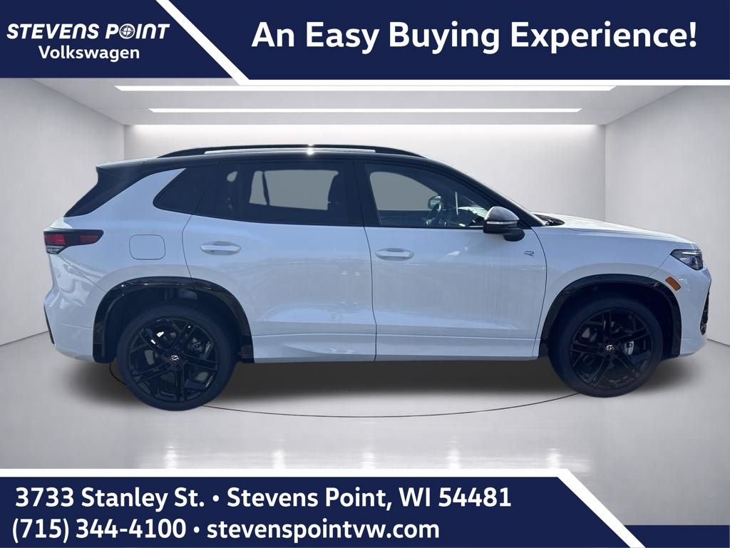 2026 Volkswagen Tiguan SE R-Line Black