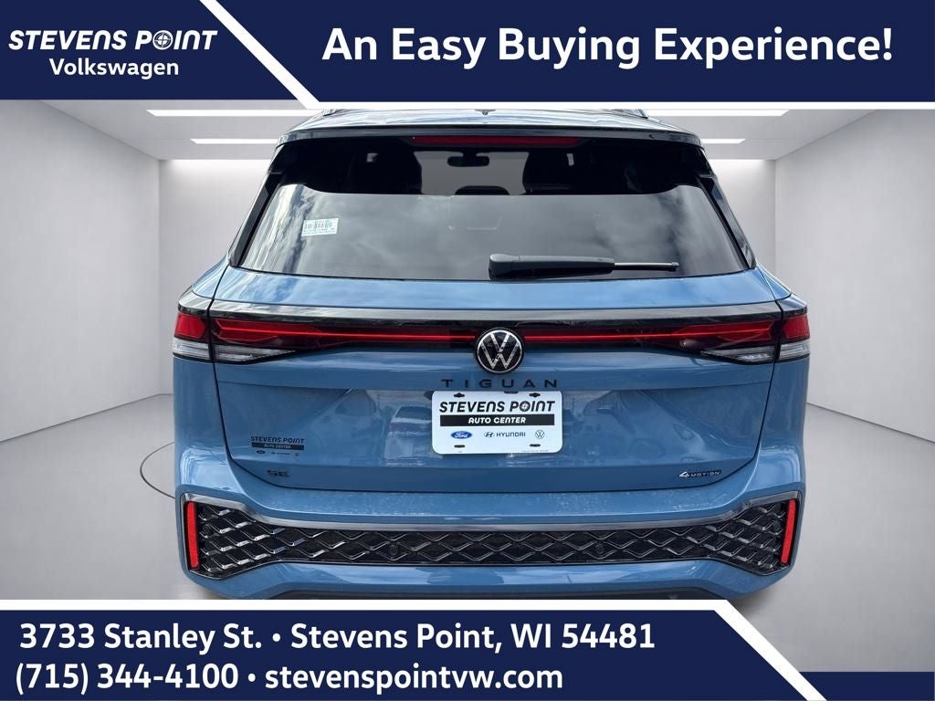2026 Volkswagen Tiguan SE R-Line Black