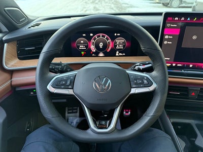 2025 Volkswagen Tiguan 2.0T SEL R-Line